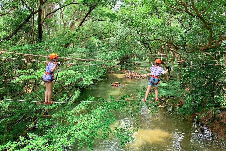 Mesmerizing School Trip in South and Central Vietnam 10 Days